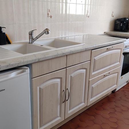 Charmant Appartement Proche Melun Centre Ville Екстер'єр фото