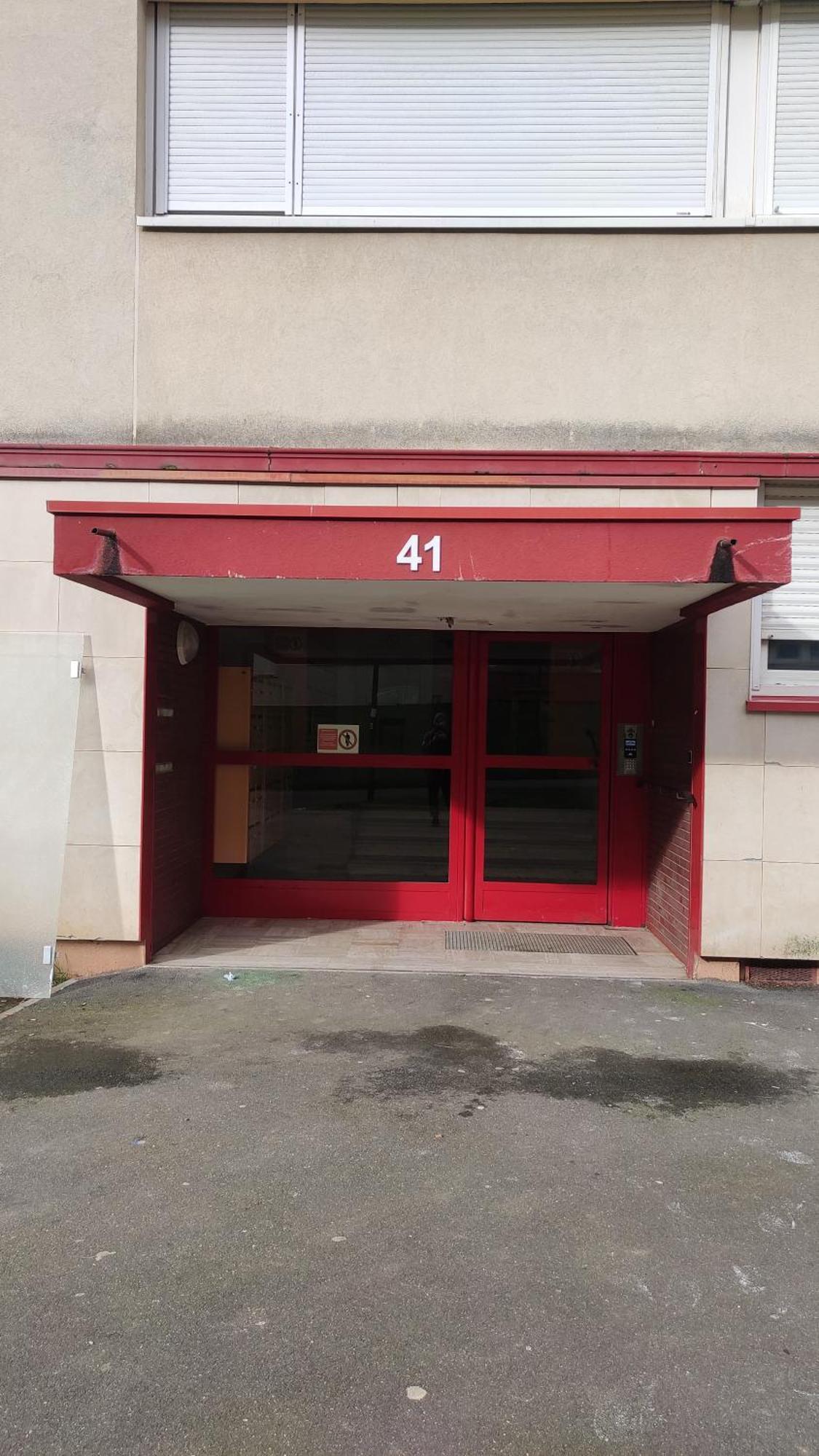 Charmant Appartement Proche Melun Centre Ville Екстер'єр фото