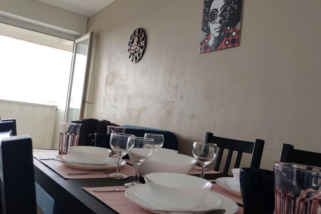 Charmant Appartement Proche Melun Centre Ville Екстер'єр фото