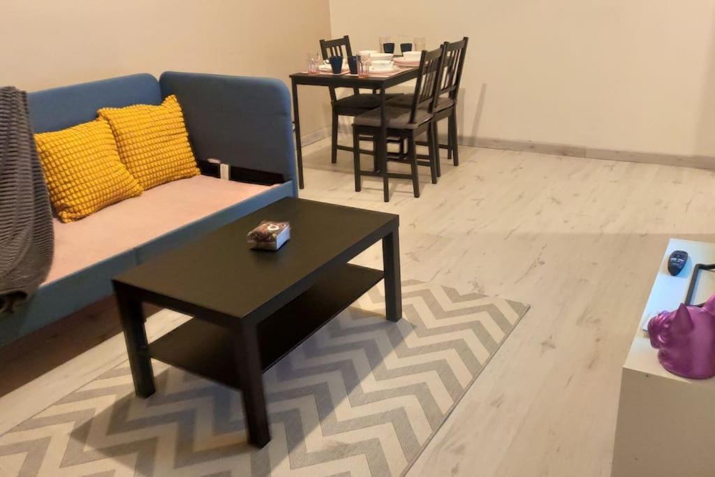 Charmant Appartement Proche Melun Centre Ville Екстер'єр фото